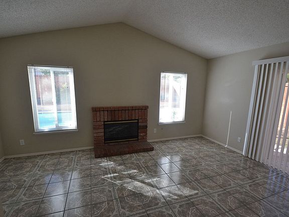 3rd image of 11637 Warbler Way