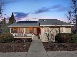 12663 Princeton Dr, Auburn, CA 95603