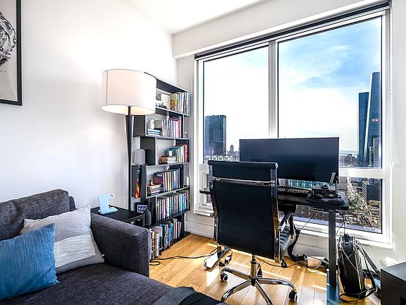 3rd image of 350 W 42nd St APT 36H