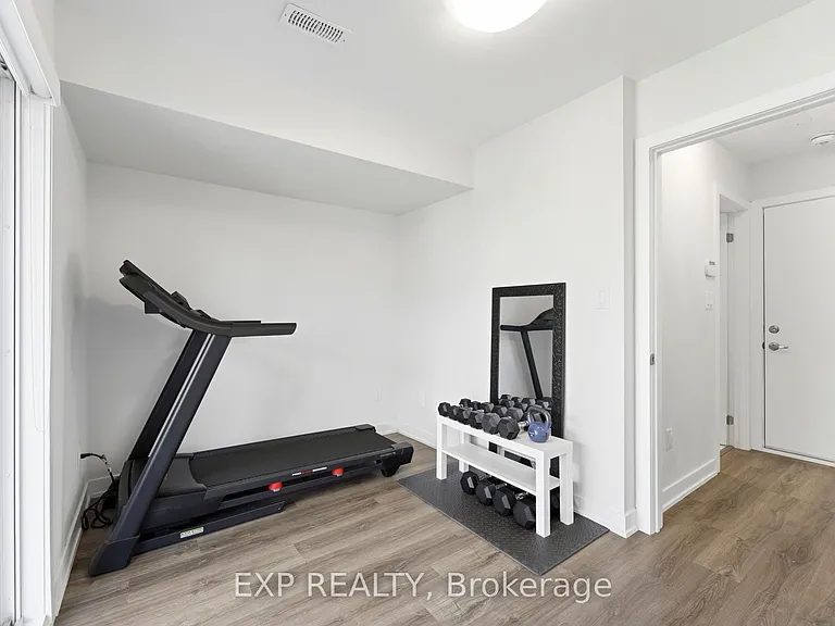 19 Markle Cres — Photo 31