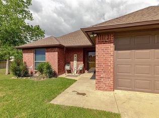 129 Westend Ln, Weatherford, TX 76088