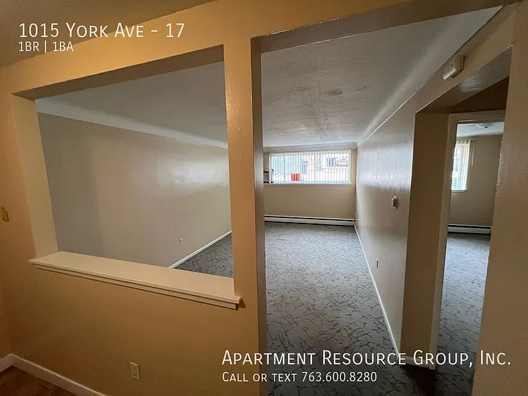1015 York Ave #17 — Photo 7