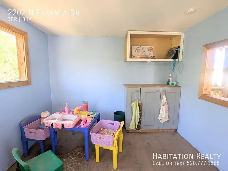 2202 N Frannea Dr — Photo 26