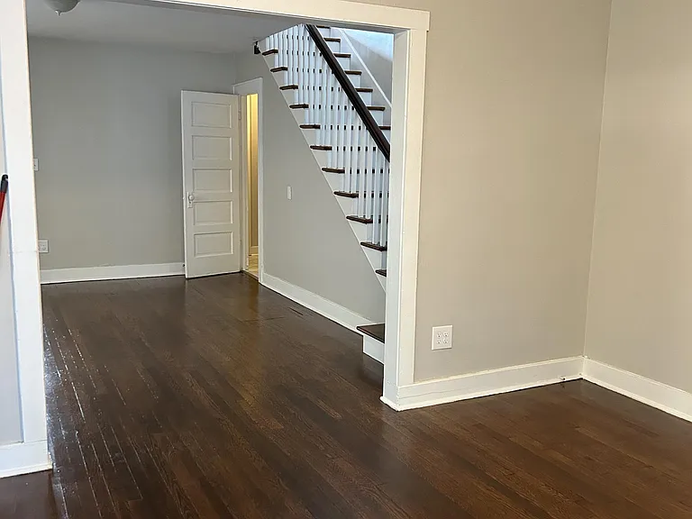 712 S Cameron St — Photo 12