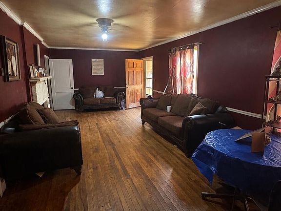 5th image of 3911 Guyton St