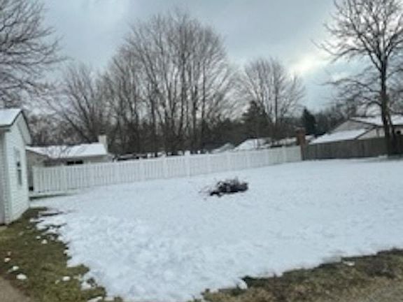 3rd image of 8004 Grovewood Dr