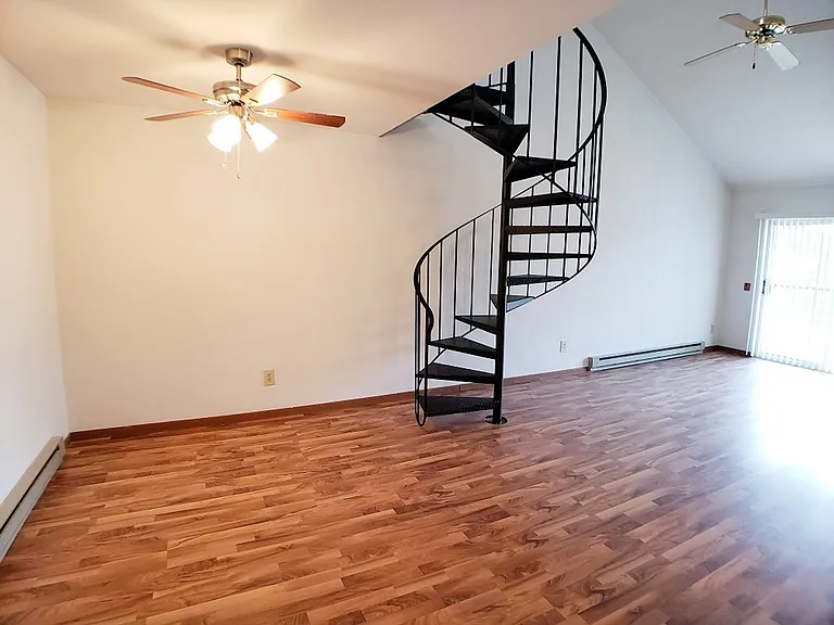 Orchard Village Apartments — Photo 119