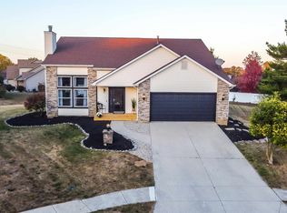 806 Cedar Ridge Ct, Fort Wayne, IN 46825