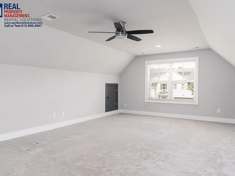 3527 Pershing Dr — Photo 27