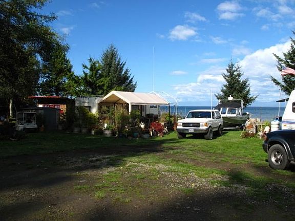 4th image of 1385 Whiskey Creek Beach Road