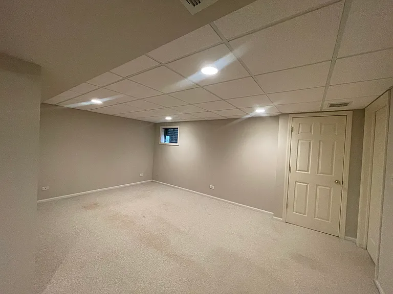 2393 Madiera Ct — Photo 17