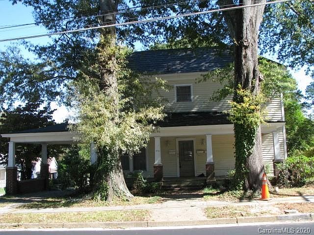 1st image of 403 S Race St APT B