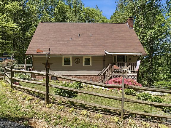 3rd image of 4460 Mullis Rd