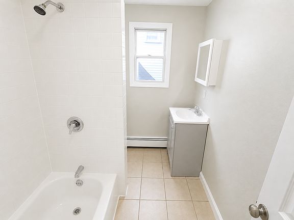 2nd image of 469 Irvine Turner Blvd Floor 2