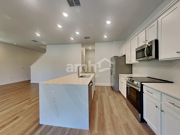 6543 Atlantic Beach Ave — Photo 4