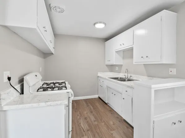 435-449 Terry Way, 435-449 N Terry Way #449-C, Upland, CA 91786