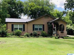 105 W Kyle Pl, Gadsden, AL 35904