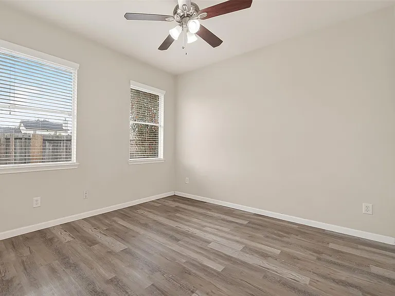 21711 Crest Peak Way — Photo 27