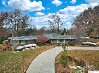 2810 S 100th St, Omaha, NE 68124