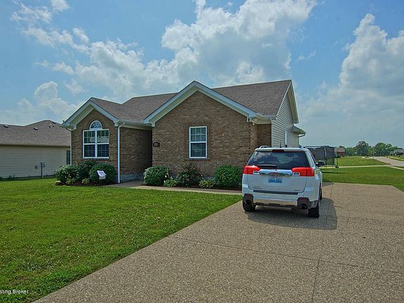 2nd image of 119 Willow Creek Ct
