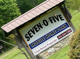 116 Whisper Ln, Robbins, NC 27325