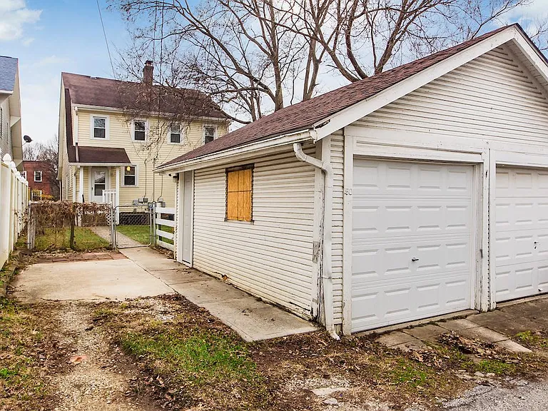 50 W Weber Rd — Photo 38