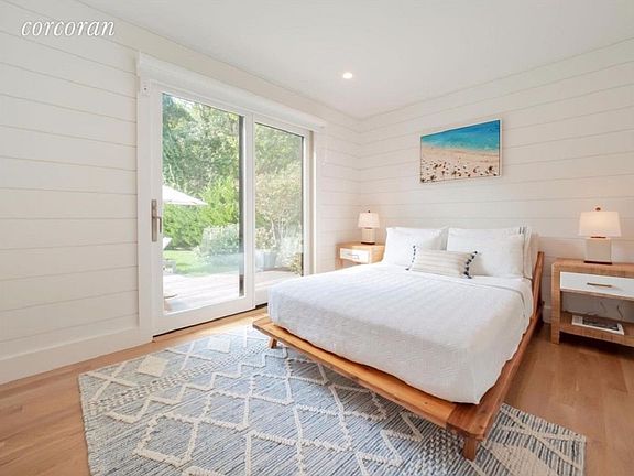 4th image of 586 Bridgehampton Sag Harbor Tpke