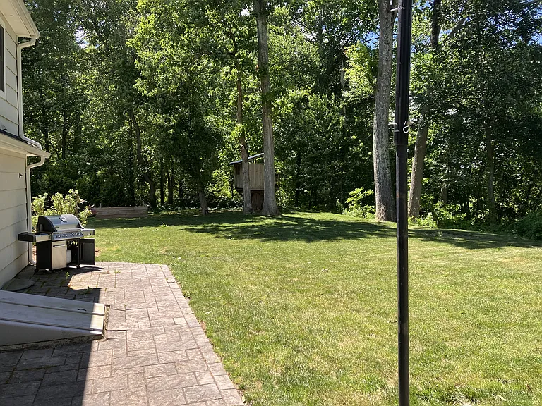22 Wynnewood Dr — Photo 7