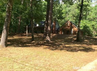474 Bunker Hill Rd, Columbus, MS 39705