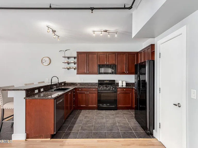 1326 N Central Ave #307 — Photo 8