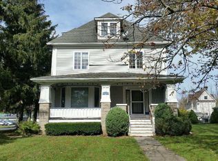 2 Sherborne Ave, Lancaster, NY 14086