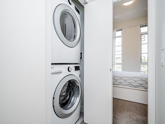 2nd image of 548 Foster Ave #11X