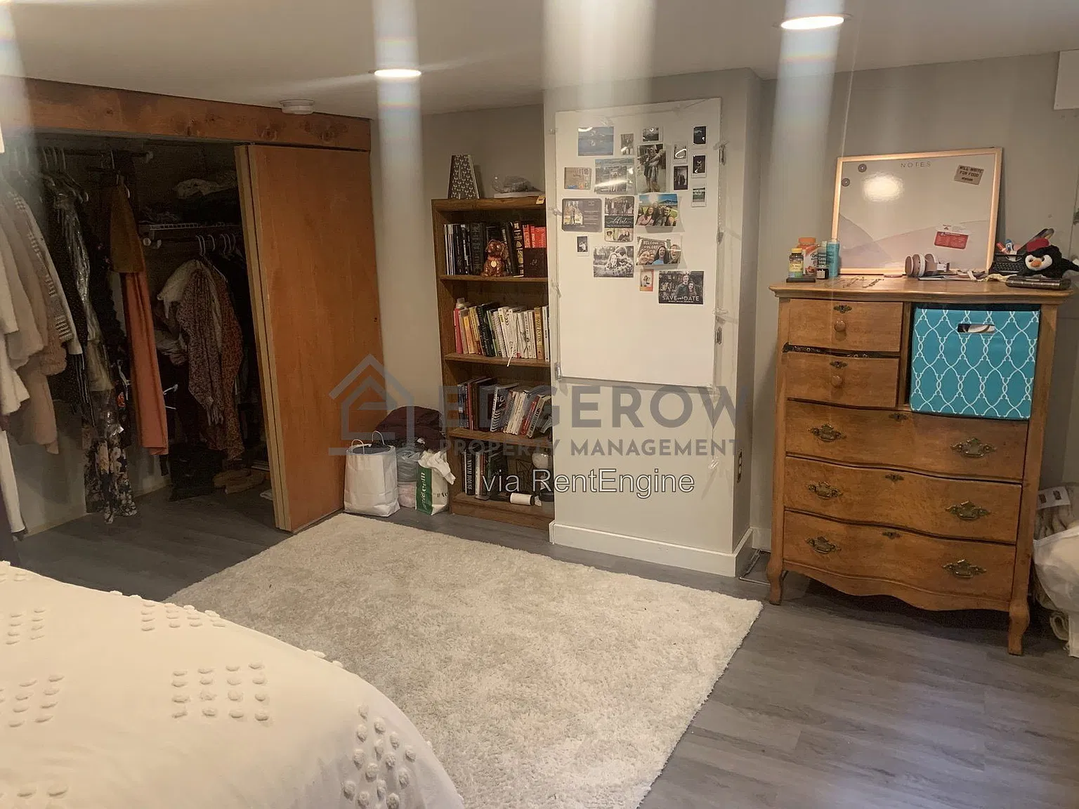 3 bed, 2.0 bath, 912 sqft, $2,150 — Photo 3