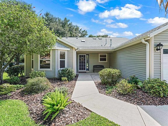 2nd image of 17085 SE 93rd Yondel Cir