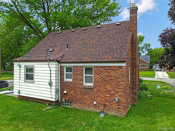 5th image of 12000 Bramell St