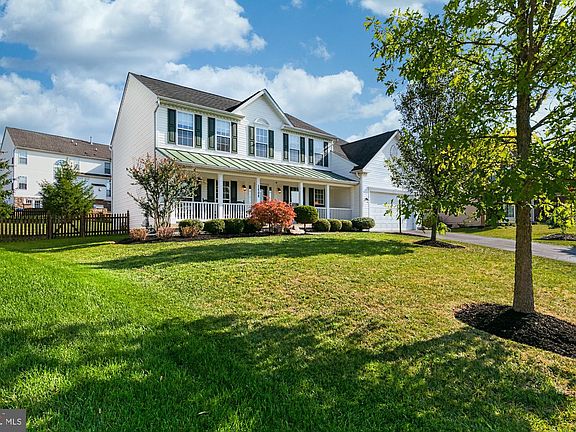 2nd image of 1408 Ramblewood Dr