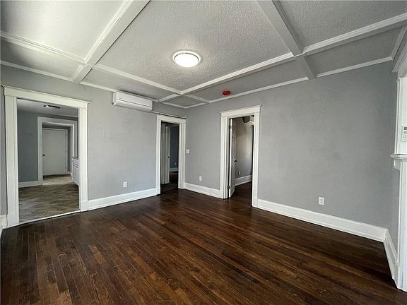 2nd image of 5207 Independence Ave #1