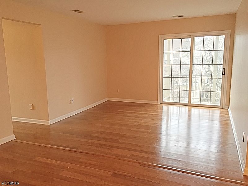 2nd image of 58 Jamestown Rd