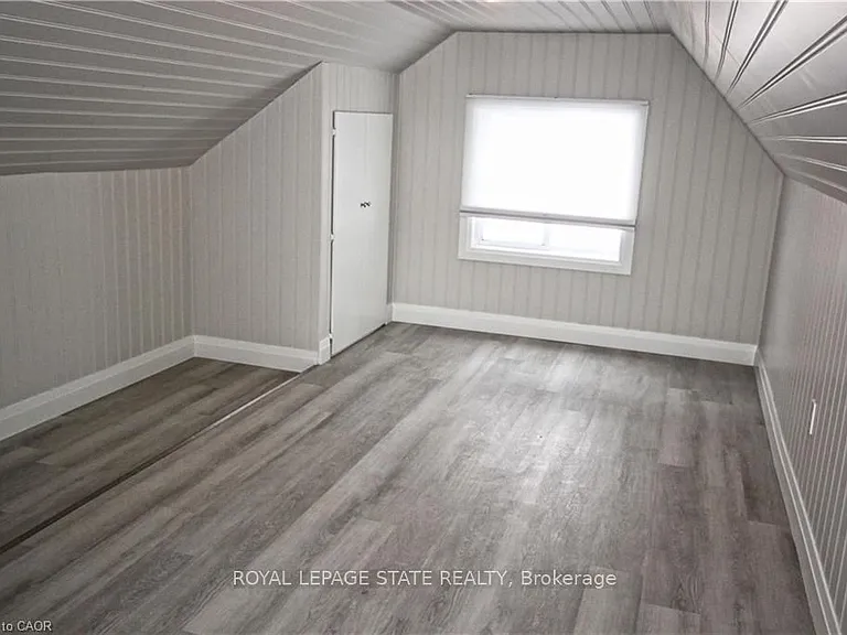 1356 Upper Wellington St — Photo 10
