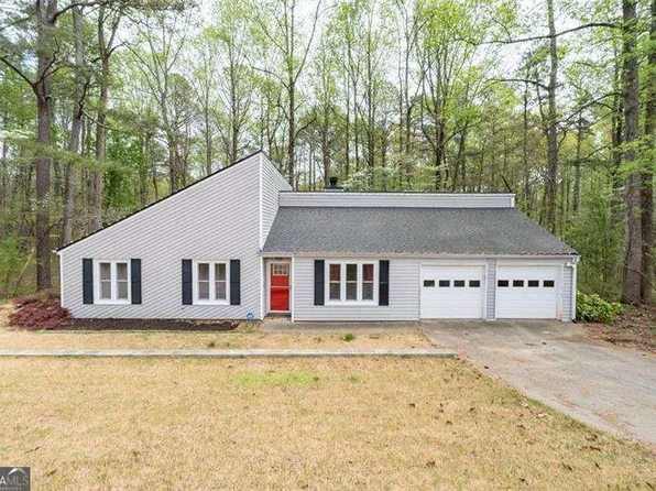 4695 Waters Rd, Woodstock, GA 30188