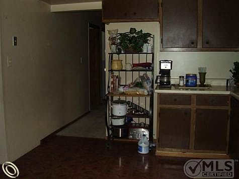 jackson kitchen 2.JPG