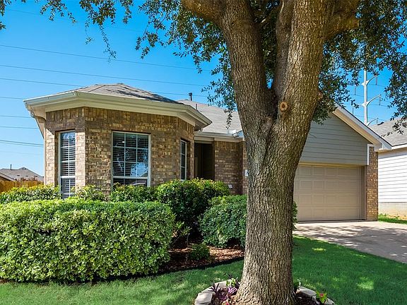 3rd image of 7444 Alverstone Dr