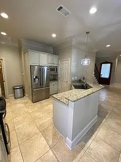 100 Oak Aly — Photo 7