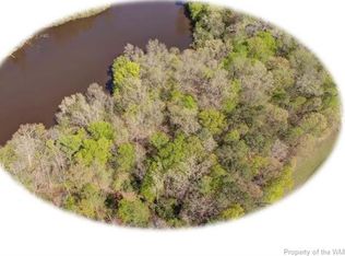 9989 Mill Pond Run, Toano, VA 23168