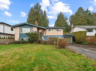 273 52a St, Delta, BC V4M2Z7