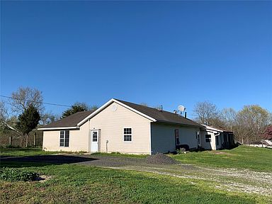 1822 Trapper Ave Mulberry Grove Il 62262 Zillow