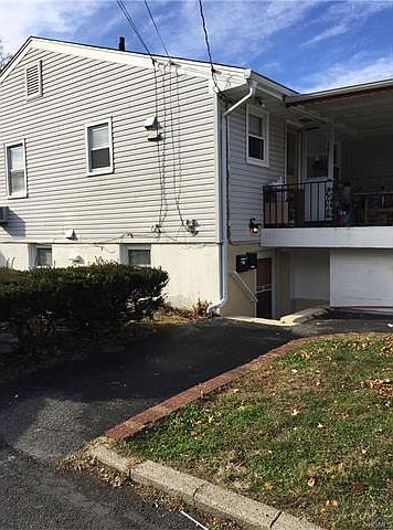 1st image of 13 Ambrose Pl #1A