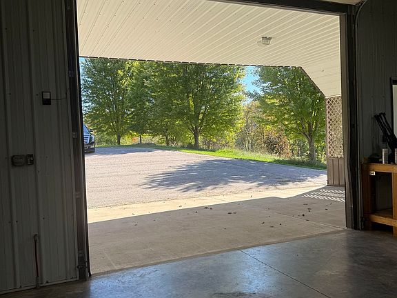 3rd image of S7269 State Highway 131