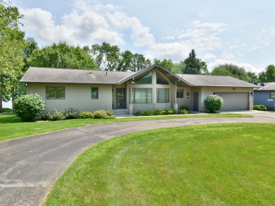 12628 Bass Trl, Sauk Centre, MN 56378