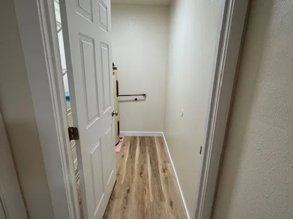 Oakes Street Apartments